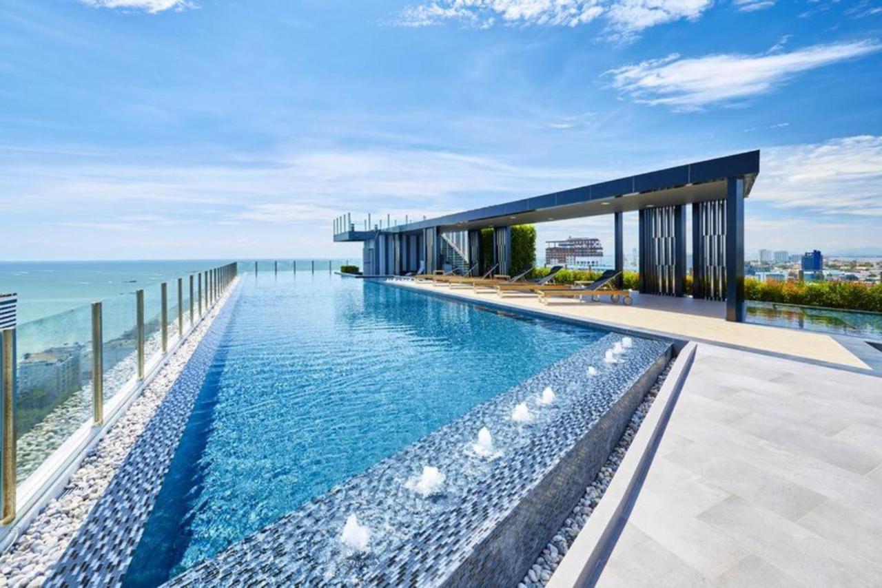The Base Central Apartments Pattaya Exteriér fotografie