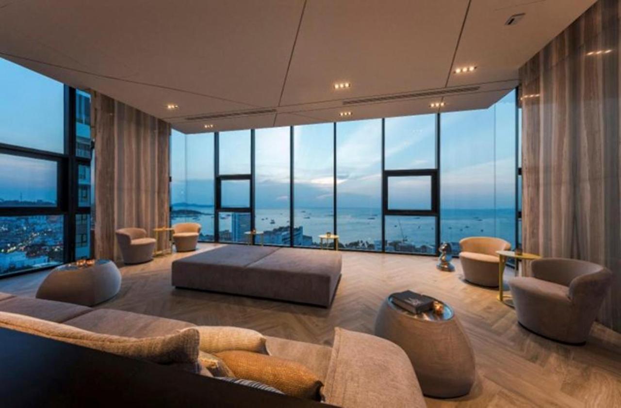 The Base Central Apartments Pattaya Exteriér fotografie
