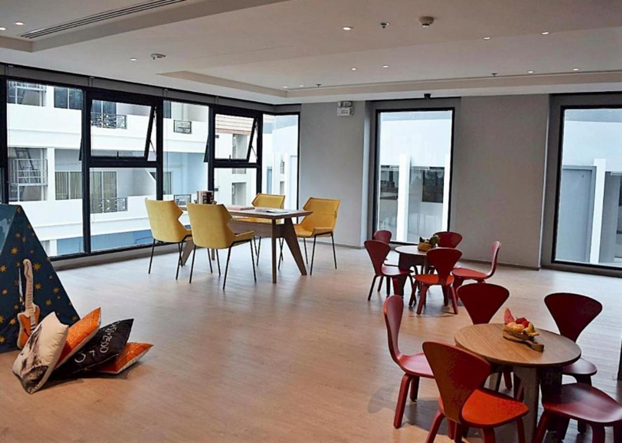 The Base Central Apartments Pattaya Exteriér fotografie